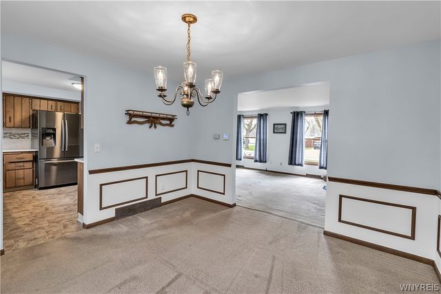 72 October Lane, Amherst, NY 14228