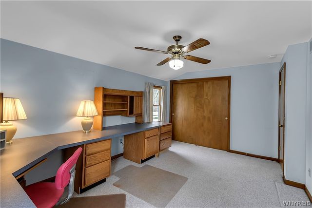 72 October Lane, Amherst, NY 14228
