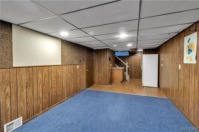 72 October Lane, Amherst, NY 14228