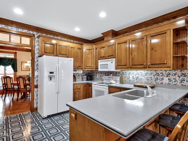 517 Post Oak Court, Archer Lodge, NC 27527