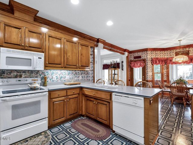 517 Post Oak Court, Archer Lodge, NC 27527