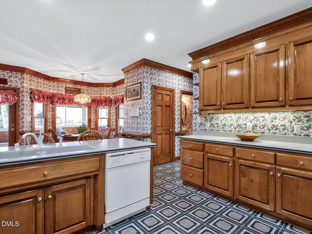 517 Post Oak Court, Archer Lodge, NC 27527