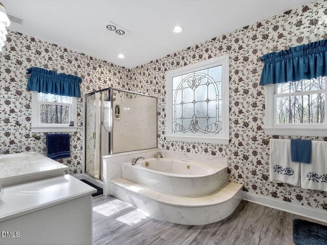 517 Post Oak Court, Archer Lodge, NC 27527