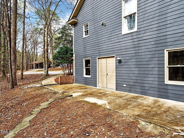 517 Post Oak Court, Archer Lodge, NC 27527