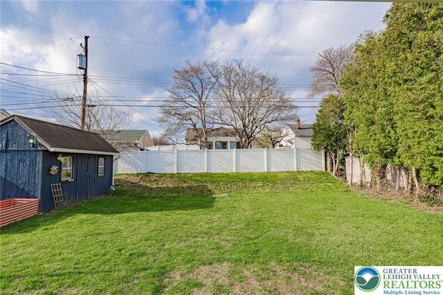 1548 Dale Lane, Bethlehem City, PA 18018