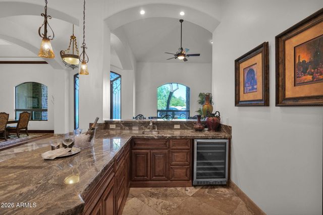 3055 E WATERMAN Way, Gilbert, AZ 85297