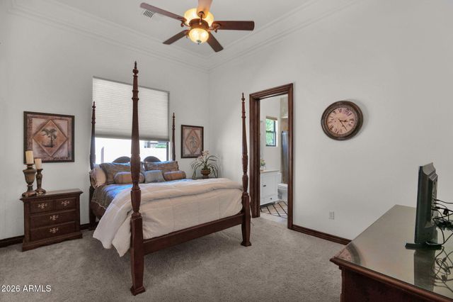 3055 E WATERMAN Way, Gilbert, AZ 85297