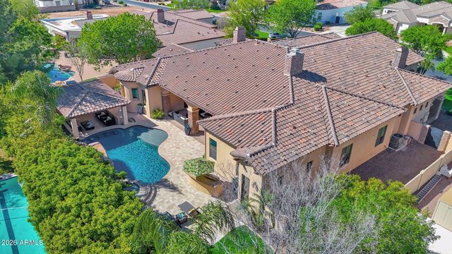 3055 E WATERMAN Way, Gilbert, AZ 85297