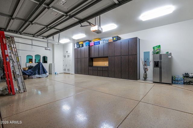 3055 E WATERMAN Way, Gilbert, AZ 85297