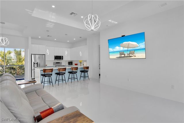 518 Avenida Primiceria, Marathon, FL 33050