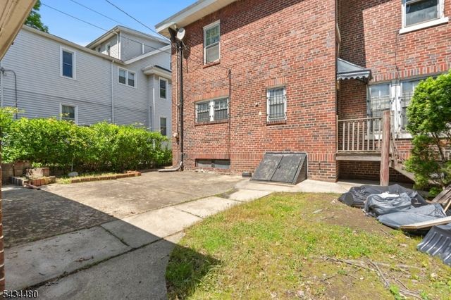 124 Vassar Ave, Newark City, NJ 07112