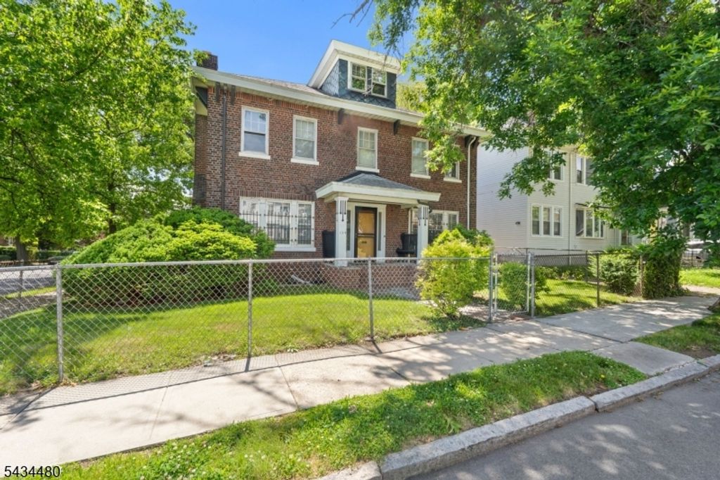 124 Vassar Ave, Newark City, NJ 07112