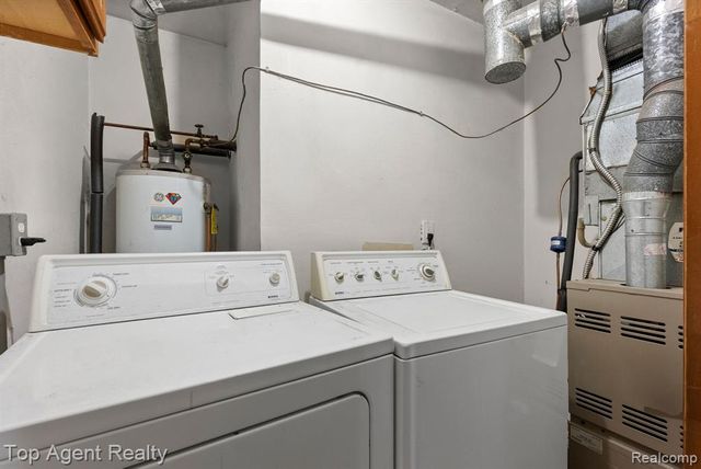 24297 Dale Avenue, Eastpointe, MI 48021