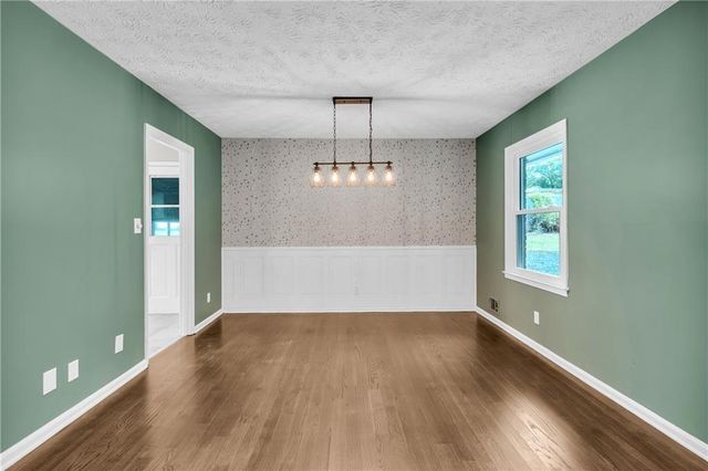 474 Royal Oaks Terrace, Stone Mountain, GA 30087