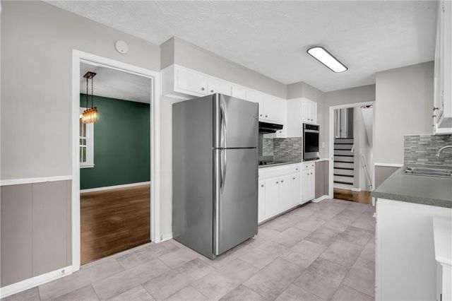 474 Royal Oaks Terrace, Stone Mountain, GA 30087