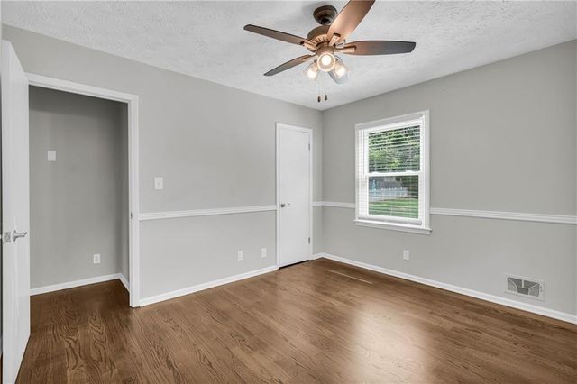 474 Royal Oaks Terrace, Stone Mountain, GA 30087