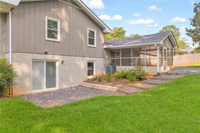 474 Royal Oaks Terrace, Stone Mountain, GA 30087