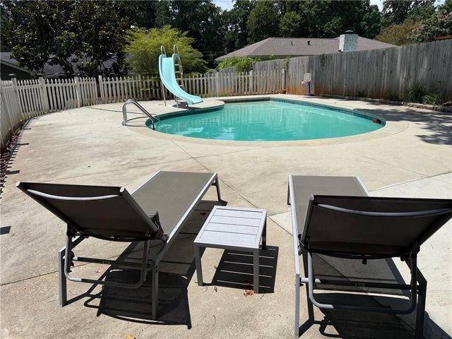 474 Royal Oaks Terrace, Stone Mountain, GA 30087
