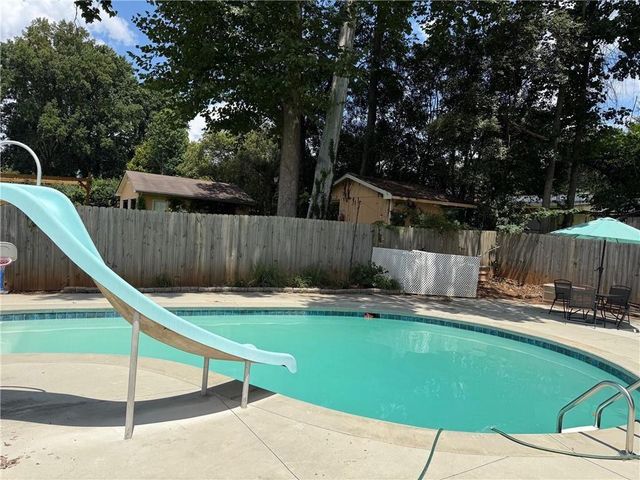 474 Royal Oaks Terrace, Stone Mountain, GA 30087