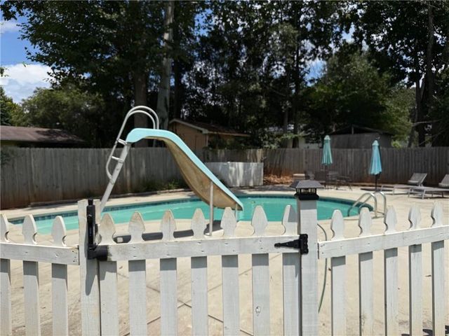 474 Royal Oaks Terrace, Stone Mountain, GA 30087