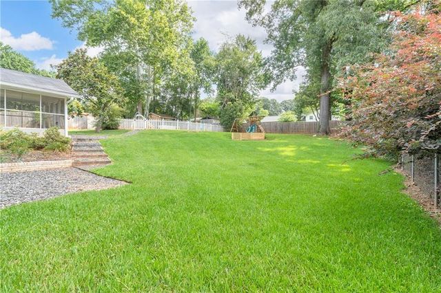 474 Royal Oaks Terrace, Stone Mountain, GA 30087