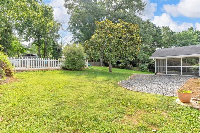 474 Royal Oaks Terrace, Stone Mountain, GA 30087
