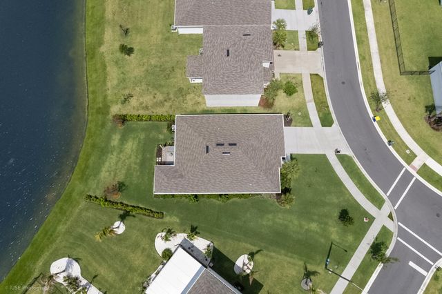 423 Acai Lane, Fort Pierce, FL 34981