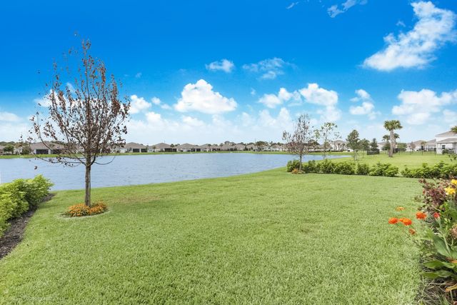 423 Acai Lane, Fort Pierce, FL 34981