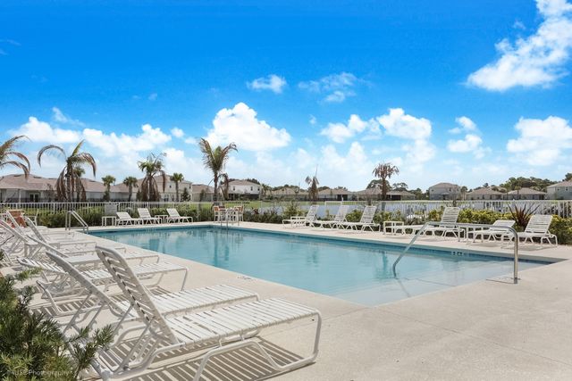 423 Acai Lane, Fort Pierce, FL 34981