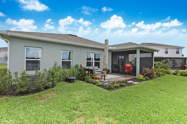 423 Acai Lane, Fort Pierce, FL 34981