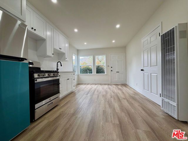 1333 Oak E, Santa Monica, CA 90405
