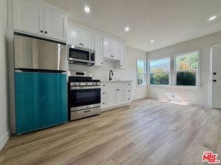 1333 Oak E, Santa Monica, CA 90405