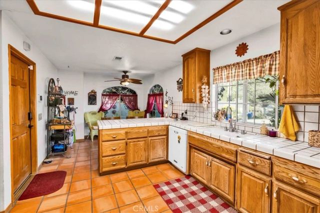 10341 Pinon Avenue, Morongo Valley, CA 92256