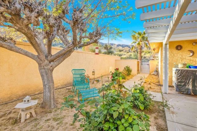 10341 Pinon Avenue, Morongo Valley, CA 92256