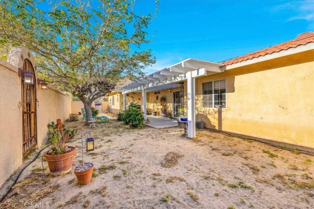 10341 Pinon Avenue, Morongo Valley, CA 92256