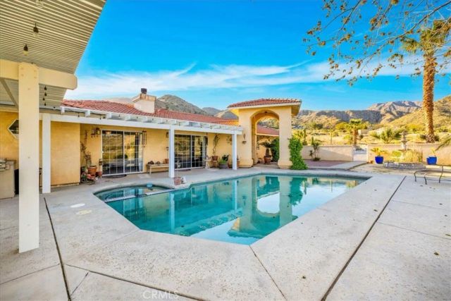 10341 Pinon Avenue, Morongo Valley, CA 92256