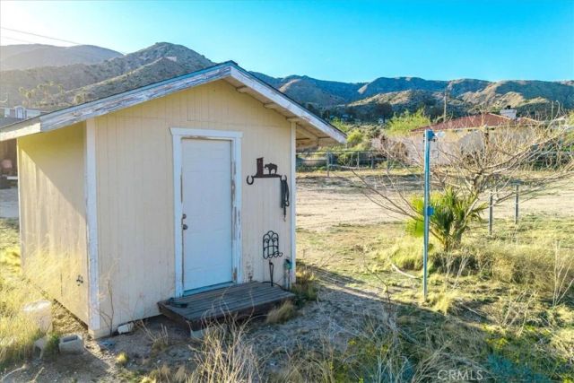 10341 Pinon Avenue, Morongo Valley, CA 92256
