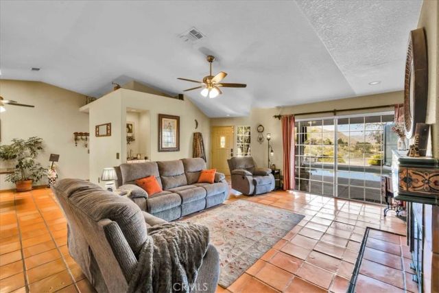 10341 Pinon Avenue, Morongo Valley, CA 92256