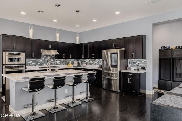 3527 E AUSTIN Drive, Gilbert, AZ 85296