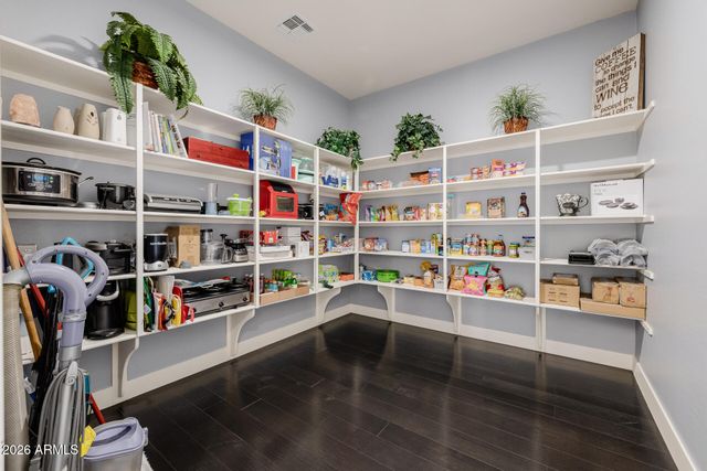 3527 E AUSTIN Drive, Gilbert, AZ 85296