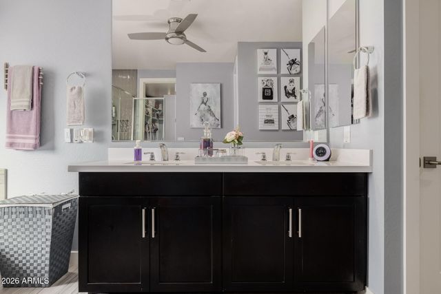 3527 E AUSTIN Drive, Gilbert, AZ 85296