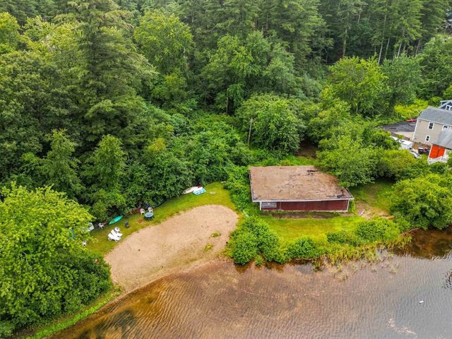 13 Charlestown Place, Derry, NH 03038