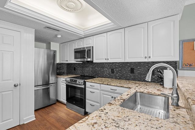 523 S Ocean Blvd Apt 607, North Myrtle Beach, SC 29582