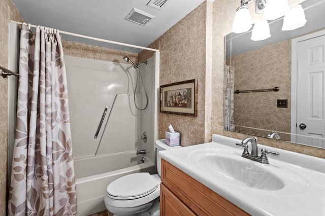 523 S Ocean Blvd Apt 607, North Myrtle Beach, SC 29582