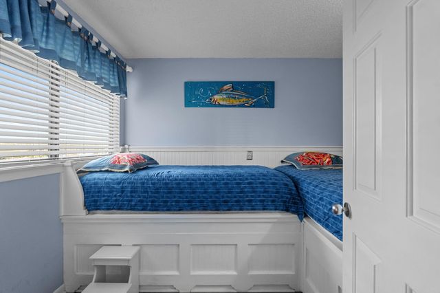 523 S Ocean Blvd Apt 607, North Myrtle Beach, SC 29582