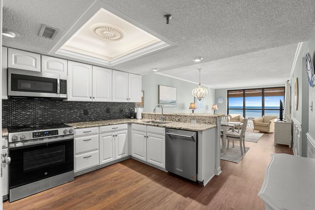 523 S Ocean Blvd Apt 607, North Myrtle Beach, SC 29582