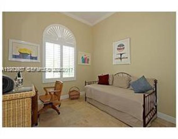 9503 SW 89th Pl 0, Miami, FL 33176