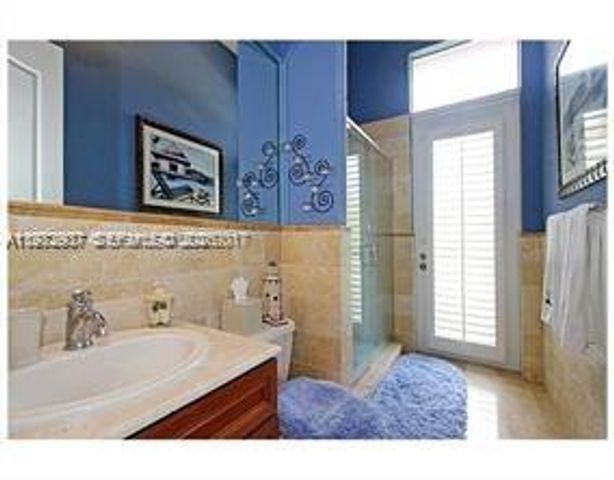 9503 SW 89th Pl 0, Miami, FL 33176