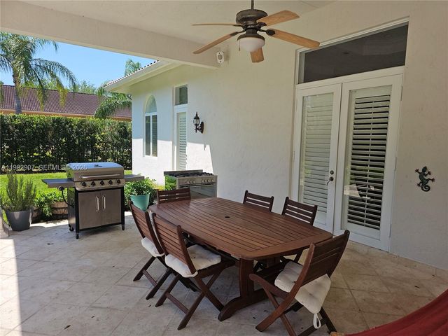 9503 SW 89th Pl 0, Miami, FL 33176