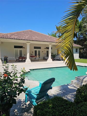 9503 SW 89th Pl 0, Miami, FL 33176